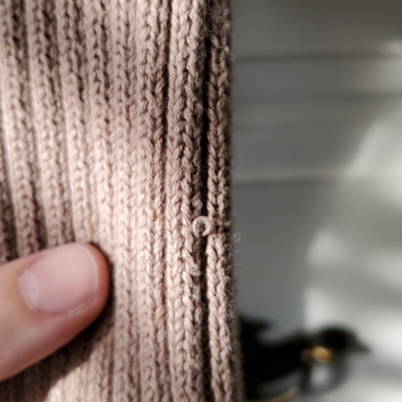 Guess 3/4 sleeve sweater - Picture 6 of 7